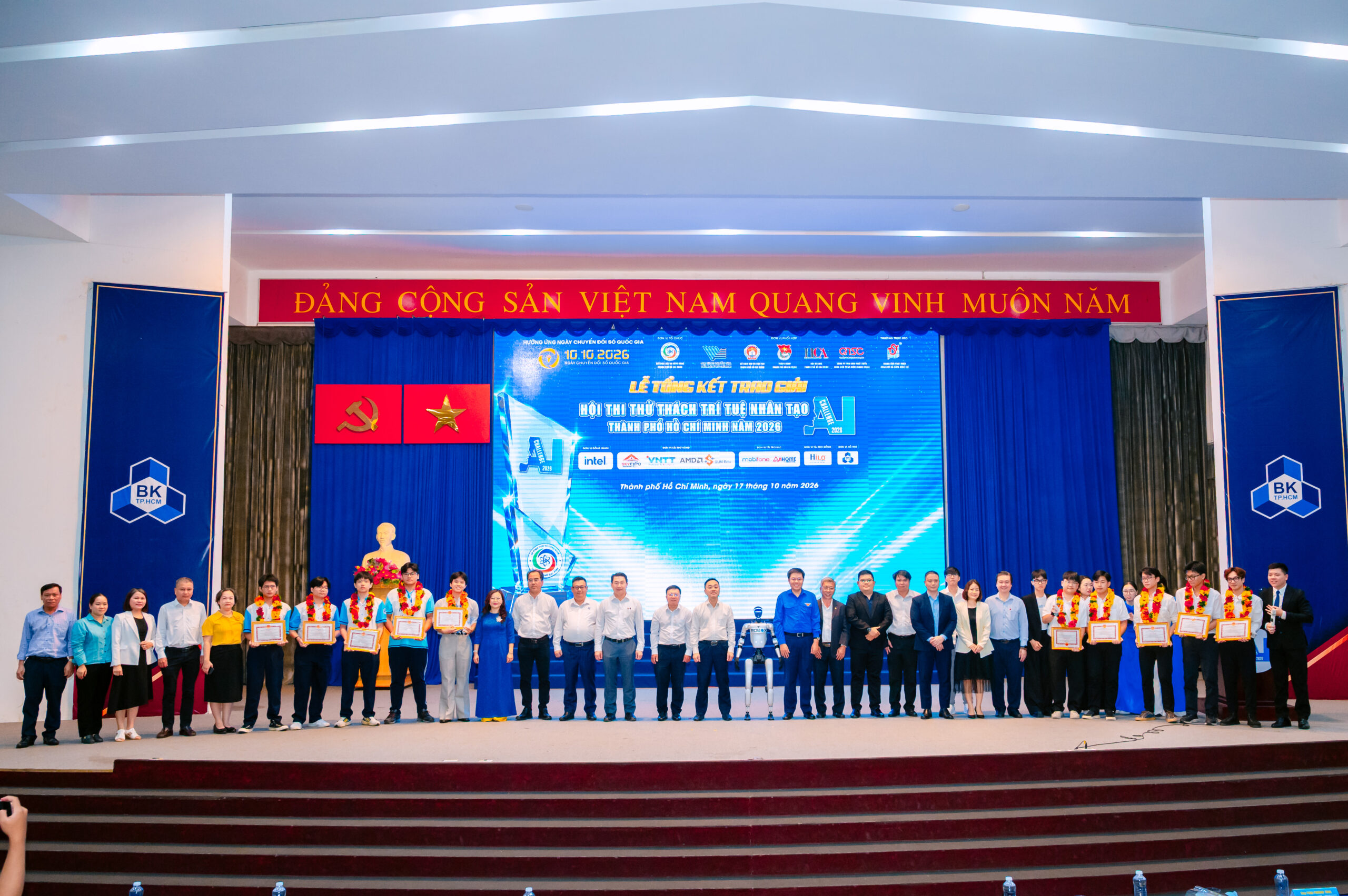 Các đội đạt Giải Nhất tại AI Challenge TP.HCM năm 2026